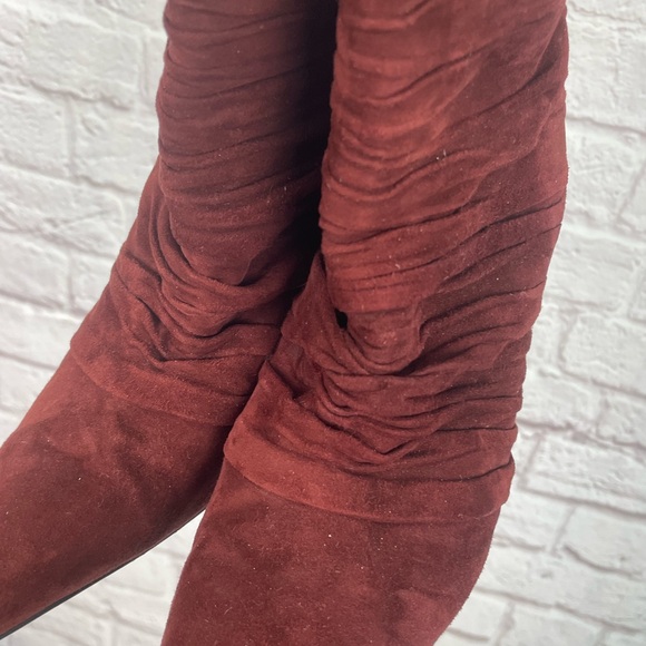 Manolo Blahnik Maroon Suede Ruched Bootie Size 39 - Picture 10 of 14